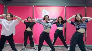 成人完整跳舞视频,跟随完整舞蹈视频领略舞蹈魅力