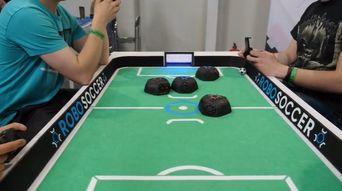 成人足球桌游安装视频,跟随视频轻松上手