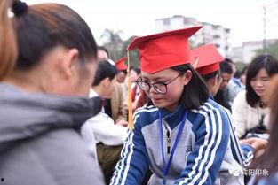 高中成人礼视频感动,成人礼视频中的感动瞬间