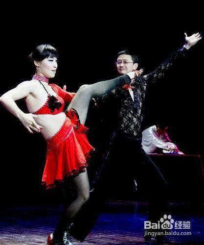 成人拉丁基础恰恰视频,跟随视频轻松入门