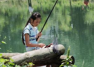 成人和小孩钓鱼视频大全,成人与小孩共度欢乐钓鱼时光