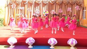 南红广场成人舞蹈视频,动感旋律下的优雅舞动